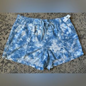 Women’s Gap Size L Blue & White Tie Dye Draw String Linen Blend Shorts